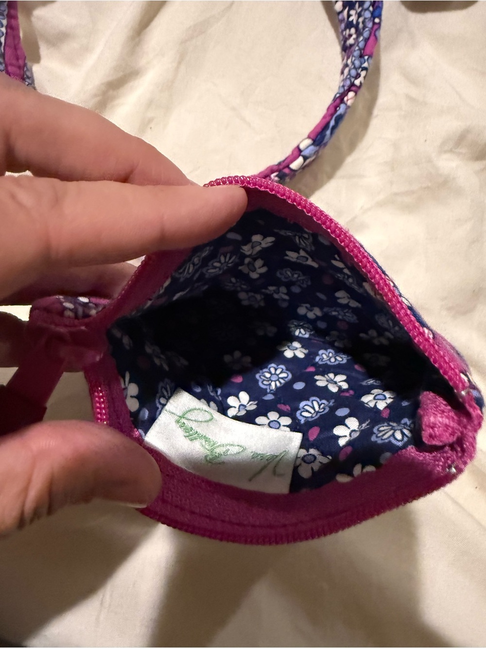 Vera Bradley Pink Paisley Shoulder Bag with Matching Cosmetic Pouch - Picture 9 of 10
